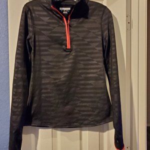 Forever 21 Athletic Long Sleeve Top Size Medium